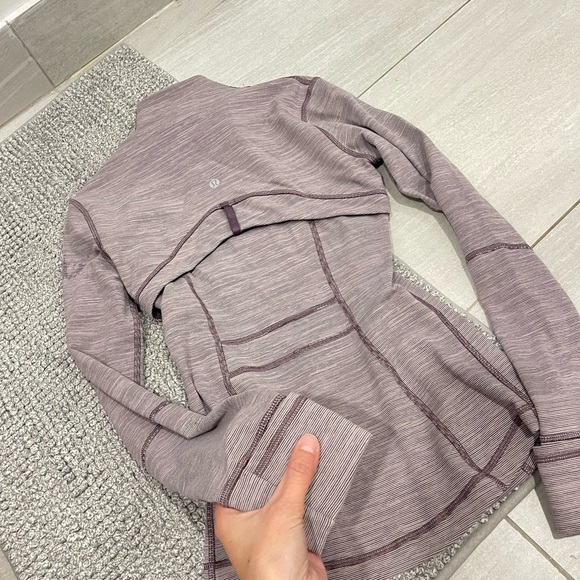 Lululemon Define Jacket
Wee Are From Space Frosted Mulberry Black Currant size 4 - Picture 8 of 8